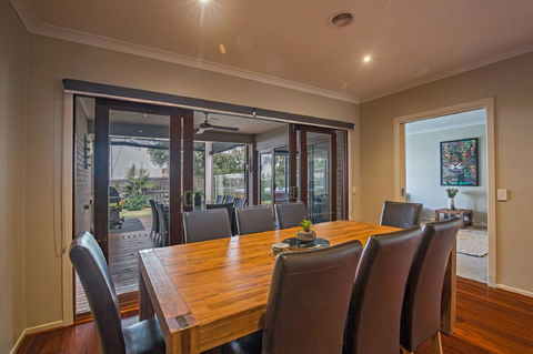 Nautical Rise Torquay - E Caravan Parks 8