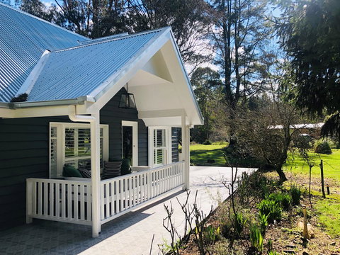 The Orchard - E Caravan Parks 10