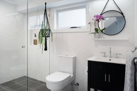 The Orchard - E Caravan Parks 6