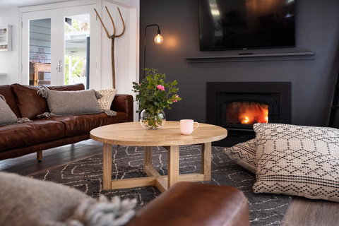 The Orchard - E Caravan Parks 11