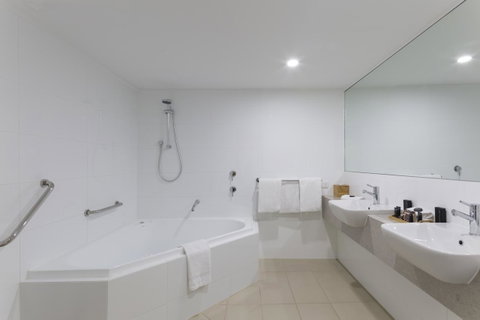 The Dingley Hotel - E Caravan Parks 11