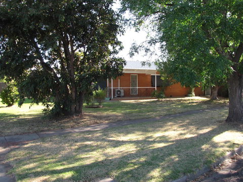 Clarke Street - E Caravan Parks 18