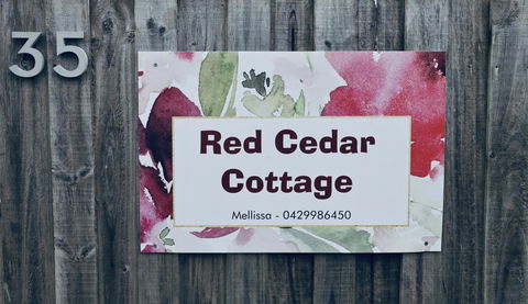 Red Ceder Cottage - Great Ocean Road - Port Campbell - E Caravan Parks 25