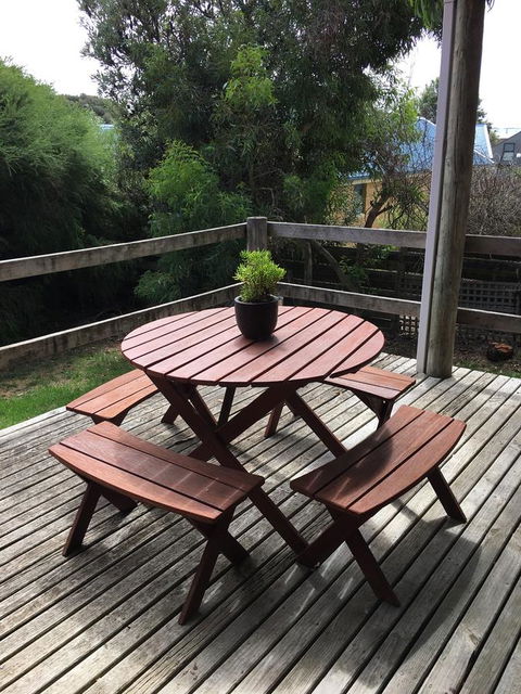 Red Ceder Cottage - Great Ocean Road - Port Campbell - E Caravan Parks 26