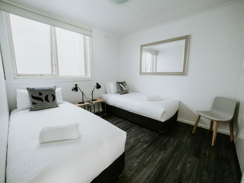 SoYa Apartment Hotel - E Caravan Parks 20