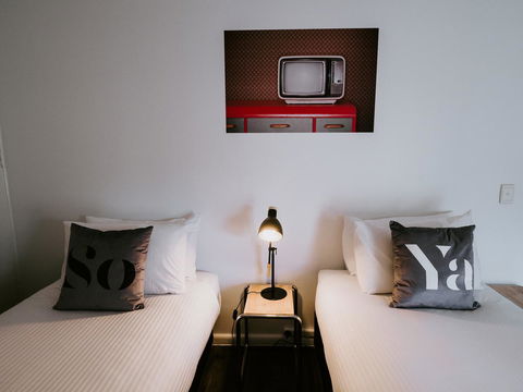 SoYa Apartment Hotel - E Caravan Parks 18