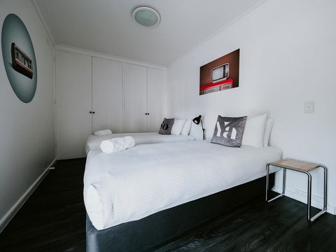 SoYa Apartment Hotel - E Caravan Parks 19