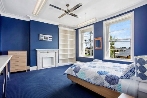 Plummers Mill - Central Townhouse - E Caravan Parks 0