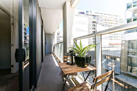 Complete Host 50 Claremont St Apartments - E Caravan Parks 20