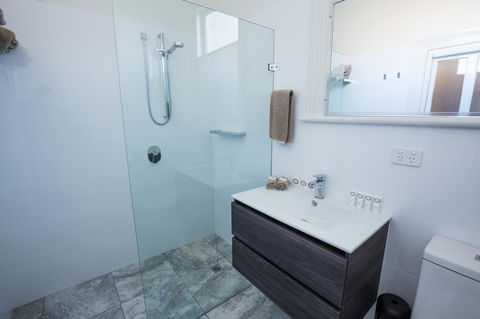 The Riversleigh - E Caravan Parks 30