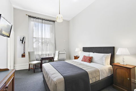 The Riversleigh - E Caravan Parks 25