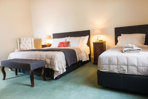 The Riversleigh - E Caravan Parks 18