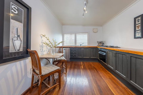 Chestnut Daylesford - E Caravan Parks 2