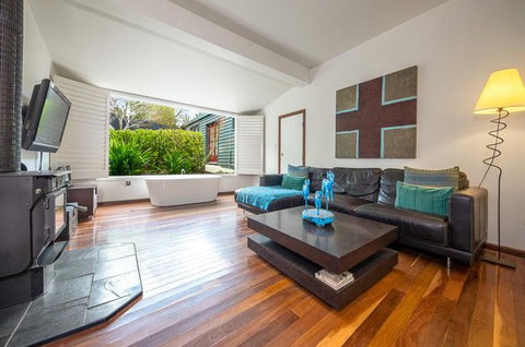 Chestnut Daylesford - E Caravan Parks 0