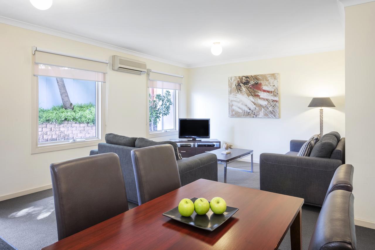 Hawthorn East VIC E Caravan Parks