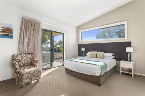 Quality Hotel Point Cook - E Caravan Parks 21