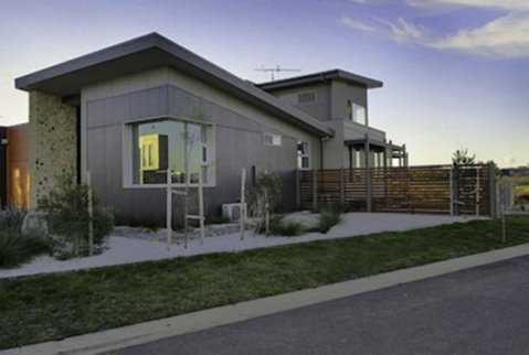 19 Glen Eagles Close - E Caravan Parks 3