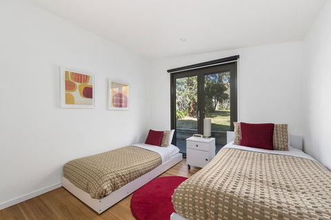 Beach And Reef - E Caravan Parks 11