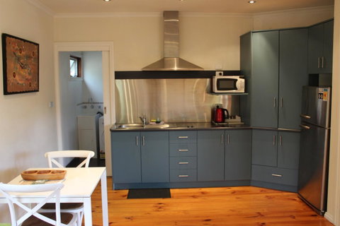 Australian Home Away @ Wonga Park Brushy Creek - E Caravan Parks 6