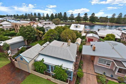 Edge17 Port Fairy Wharf - E Caravan Parks 26