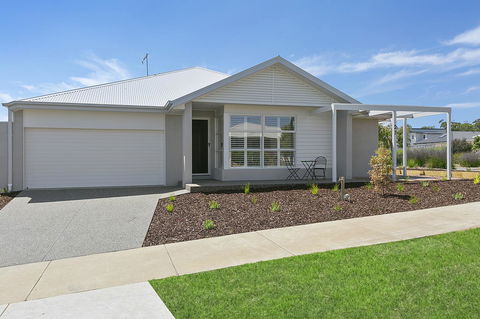 Tidal Changes - Rejuvenate Stays - E Caravan Parks 9