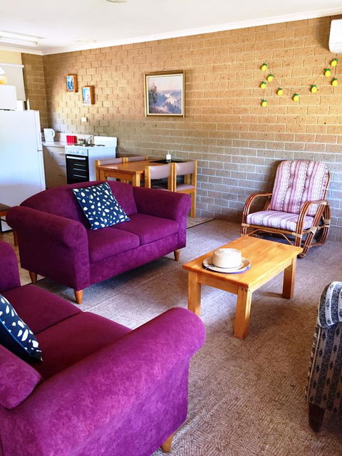 Grampians Pomonal Cottages - E Caravan Parks 10