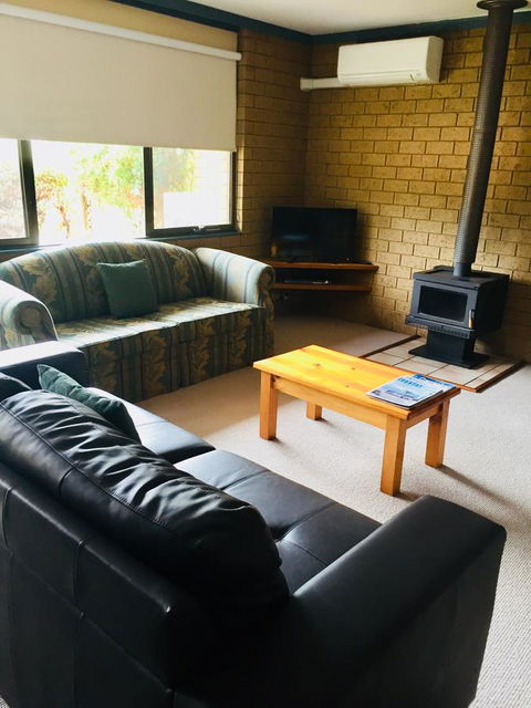 Grampians Pomonal Cottages - E Caravan Parks 11