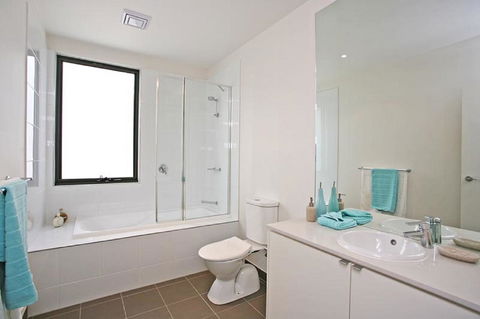 1 Pebble Place - E Caravan Parks 7
