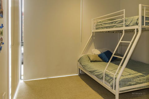 1 Pebble Place - E Caravan Parks 12