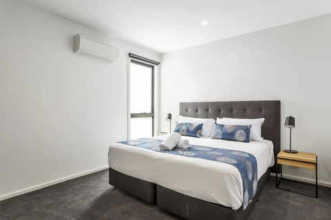 Blairgowrie Apartment 2 - On The Beach - E Caravan Parks 6