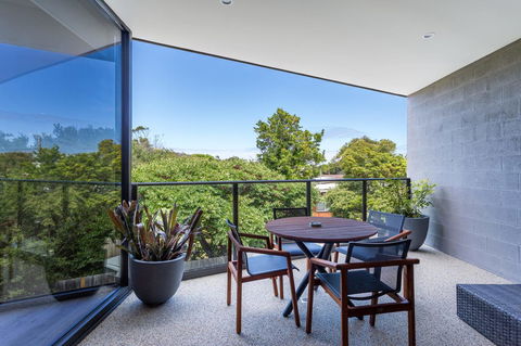 Blairgowrie Apartment 2 - On The Beach - E Caravan Parks 1