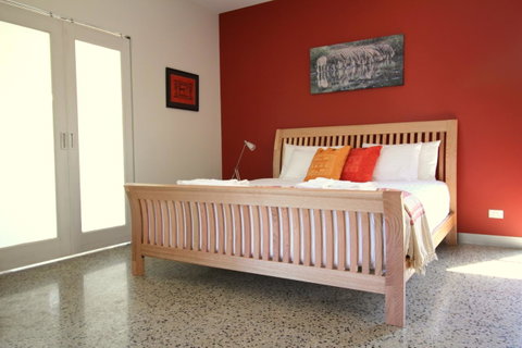 3 Bells Alpine Cottage - E Caravan Parks 3