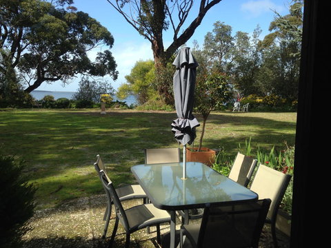 Swan Cove Beachfront - E Caravan Parks 15