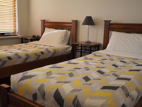 Beechwood Apartment - E Caravan Parks 11