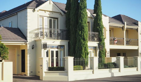Beechwood Apartment - E Caravan Parks 0