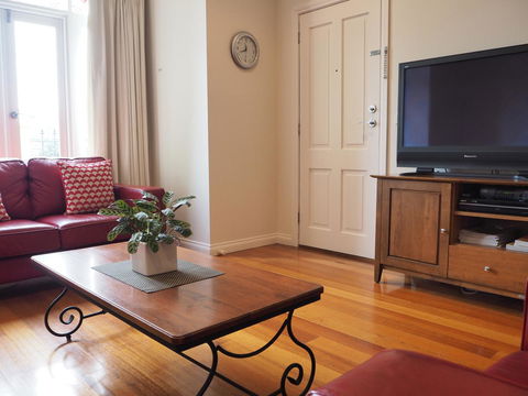 Beechwood Apartment - E Caravan Parks 15