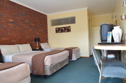 City Heart Motel Warrnambool - E Caravan Parks 37