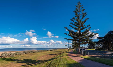 Waterfront Apt 234 Marinaquays - E Caravan Parks 32