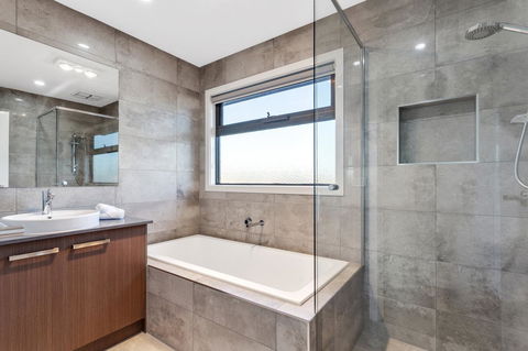Biggs Villas Melbourne - E Caravan Parks 10