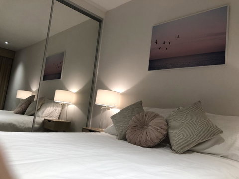 Clara Q Apartments - E Caravan Parks 2