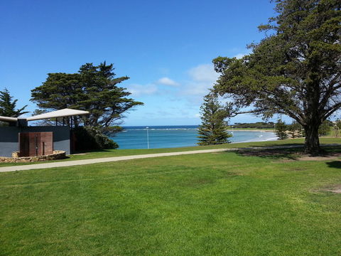 Torquay Timeout - E Caravan Parks 17