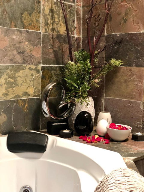 Minni Gums - E Caravan Parks 21