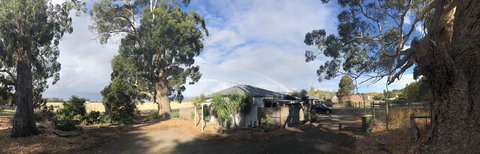 Minni Gums - E Caravan Parks 11