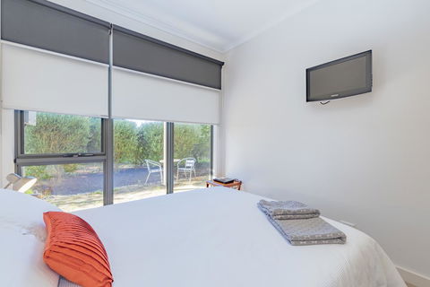 Stylish 3 Bedroom Townhouse - Free Parking - E Caravan Parks 20