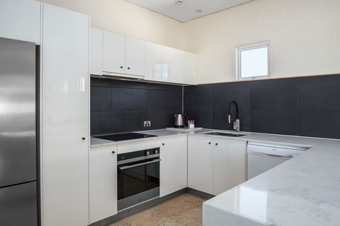 Noosa Blue Resort - E Caravan Parks 13