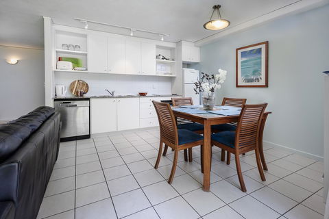 Coloured Sands - Rainbow Beach Resort - 5 Mins To Beach - E Caravan Parks 3