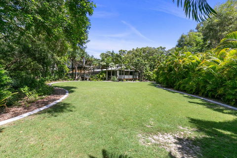 Coloured Sands - Rainbow Beach Resort - 5 Mins To Beach - E Caravan Parks 21