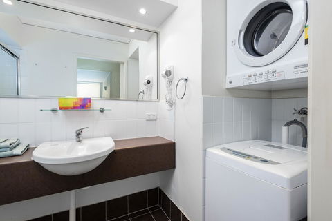 Coloured Sands - Rainbow Beach Resort - 5 Mins To Beach - E Caravan Parks 10