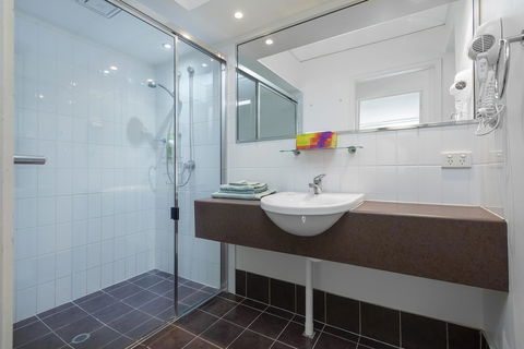 Coloured Sands - Rainbow Beach Resort - 5 Mins To Beach - E Caravan Parks 9