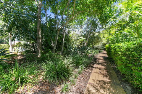 Coloured Sands - Rainbow Beach Resort - 5 Mins To Beach - E Caravan Parks 23